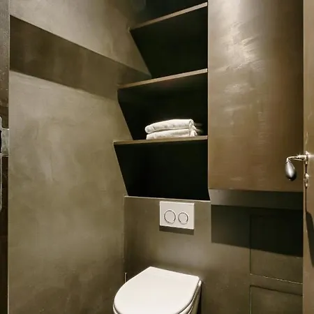 Luxurious & Design Flat 2br/8p- Boulevard Saint Germain Apartman *