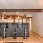 Apartman Luxurious & Design Flat 2br/8p- Boulevard Saint Germain *