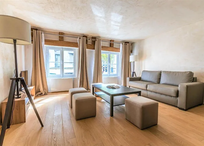 Luxurious & Design Flat 2br/8p- Boulevard Saint Germain