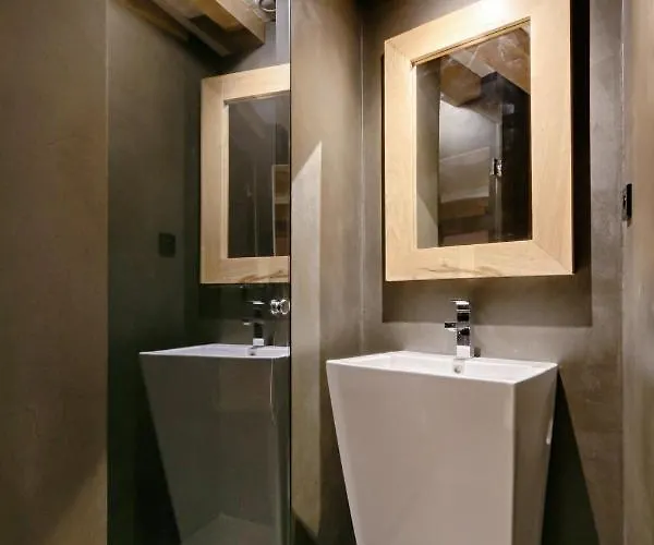 Luxurious & Design Flat 2br/8p- Boulevard Saint Germain Διαμέρισμα *