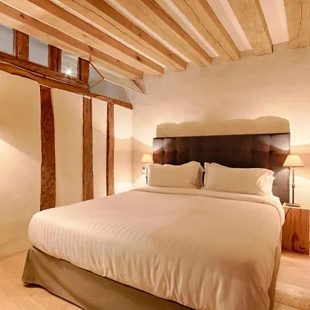 Luxurious & Design Flat 2br/8p- Boulevard Saint Germain *