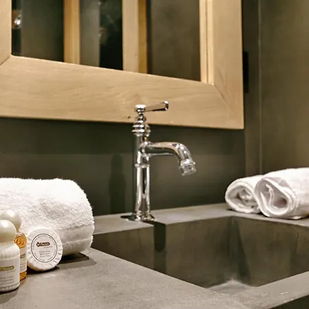 Διαμέρισμα Luxurious & Design Flat 2br/8p- Boulevard Saint Germain Παρίσι