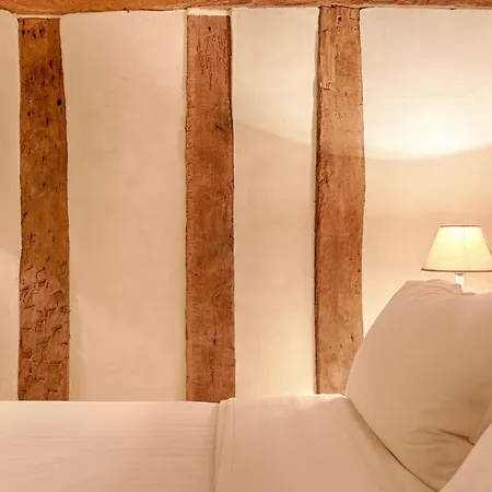 Luxurious & Design Flat 2br/8p- Boulevard Saint Germain Παρίσι